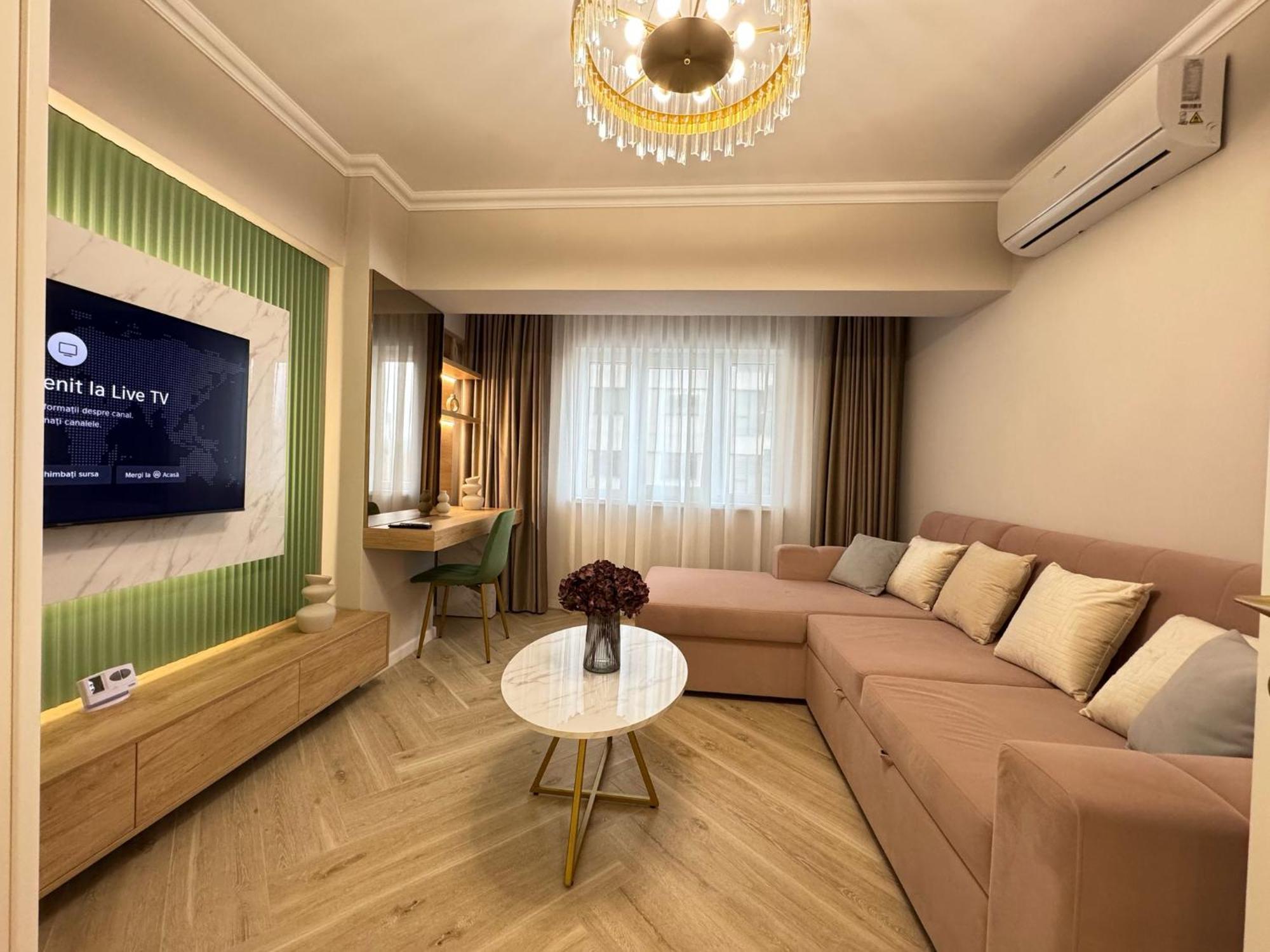 Appartamento Modern & Glam Evergreen Towers Parking Free Iasi