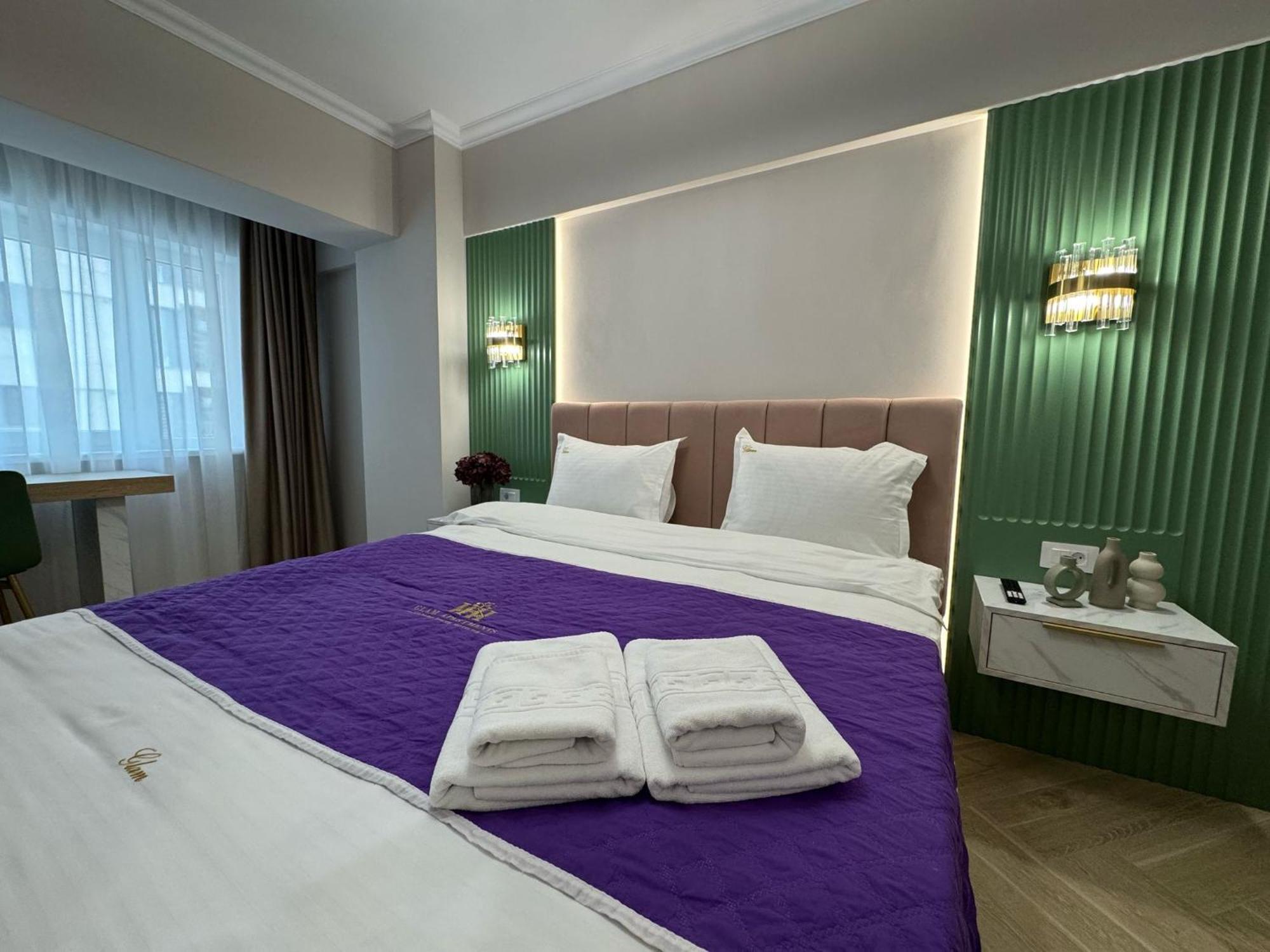Modern & Glam Evergreen Towers Parking Free Appartamento *