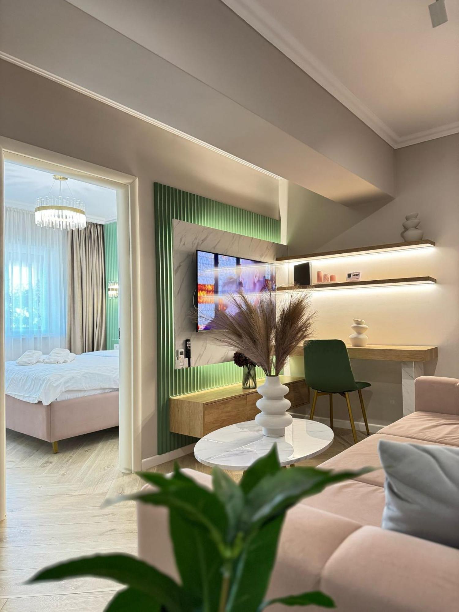 Modern & Glam Evergreen Towers Parking Free Iasi